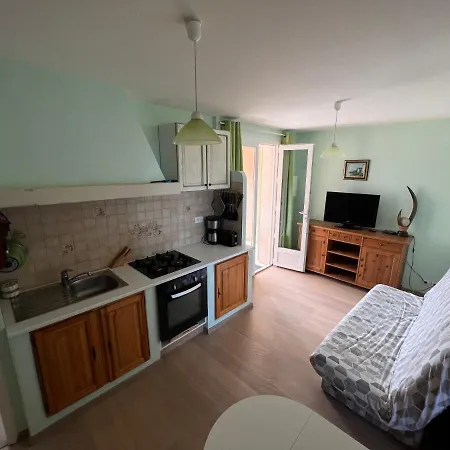 T2 Villa 100 Metres Plage De La Capte Апартаменты Йер